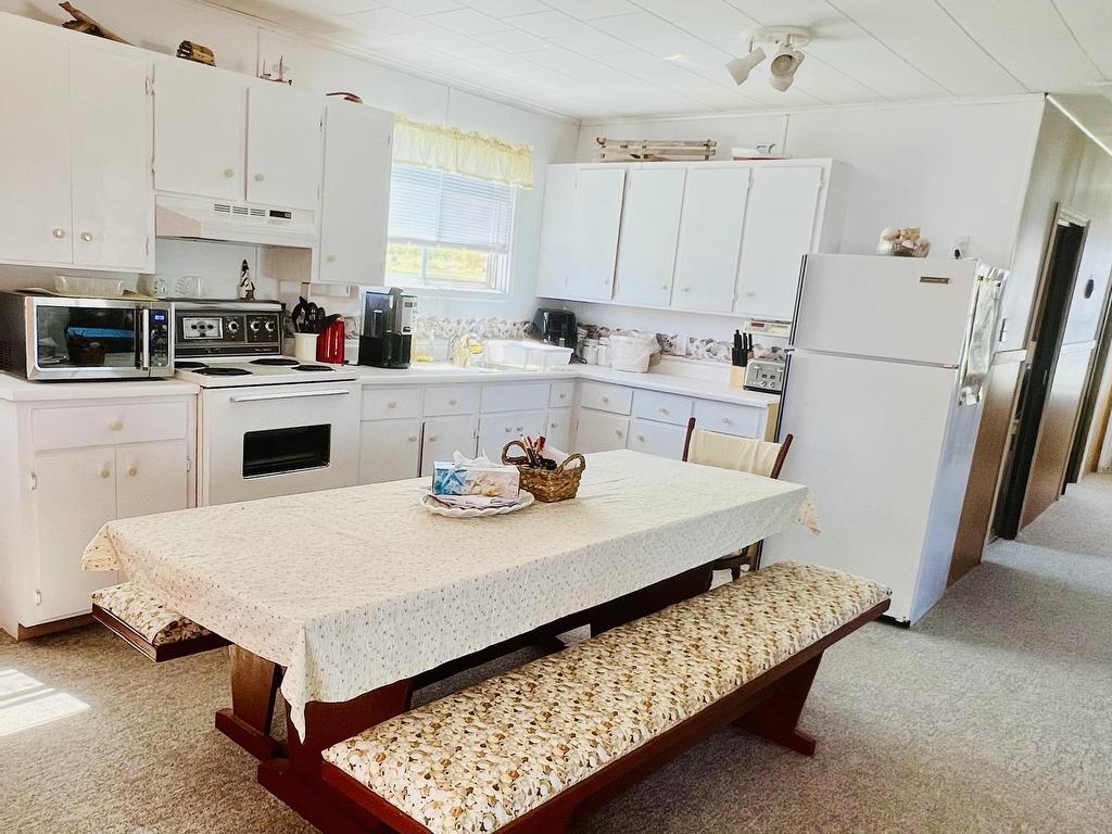 












52 Poplar Lane

,
Brule Point,







NS
B0K 1V0

