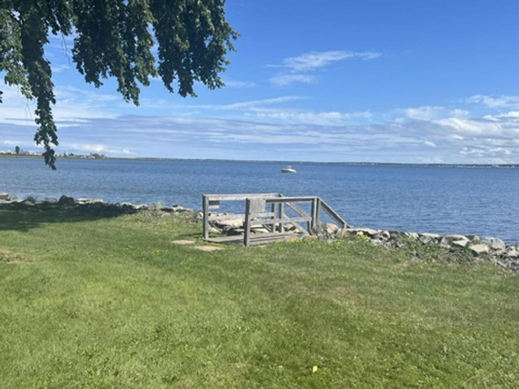 












52 Poplar Lane

,
Brule Point,







NS
B0K 1V0

