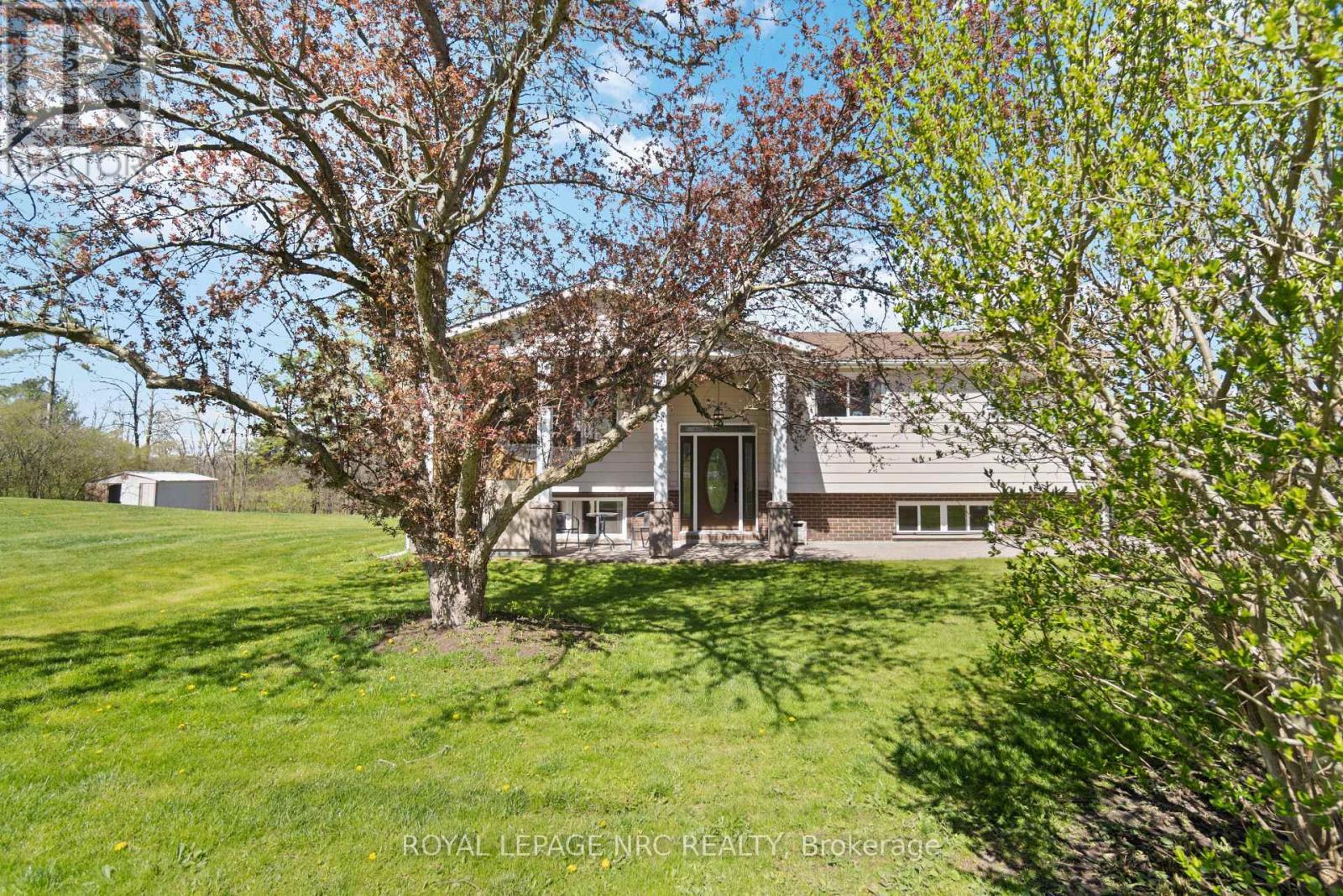 












883 RIDGE RD N ROAD

,
Fort Erie (Ridgeway),




Ontario
L0S1N0

