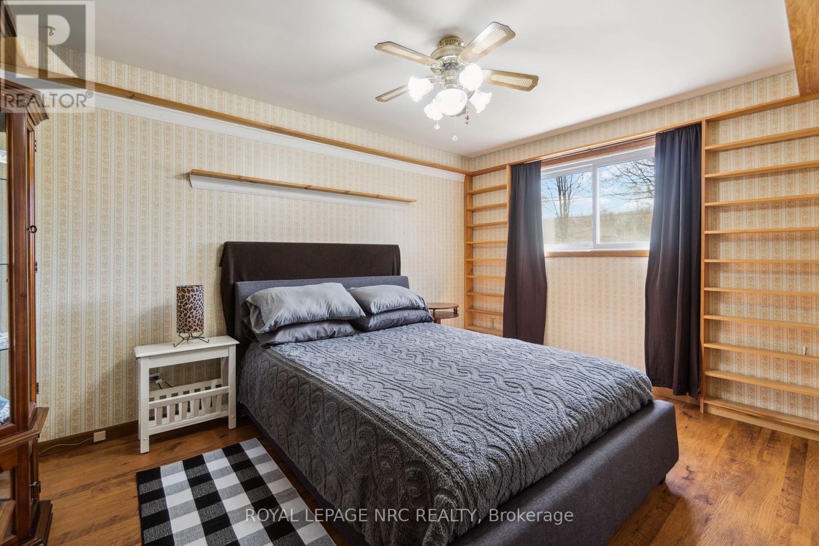 












883 RIDGE RD N ROAD

,
Fort Erie (Ridgeway),




Ontario
L0S1N0

