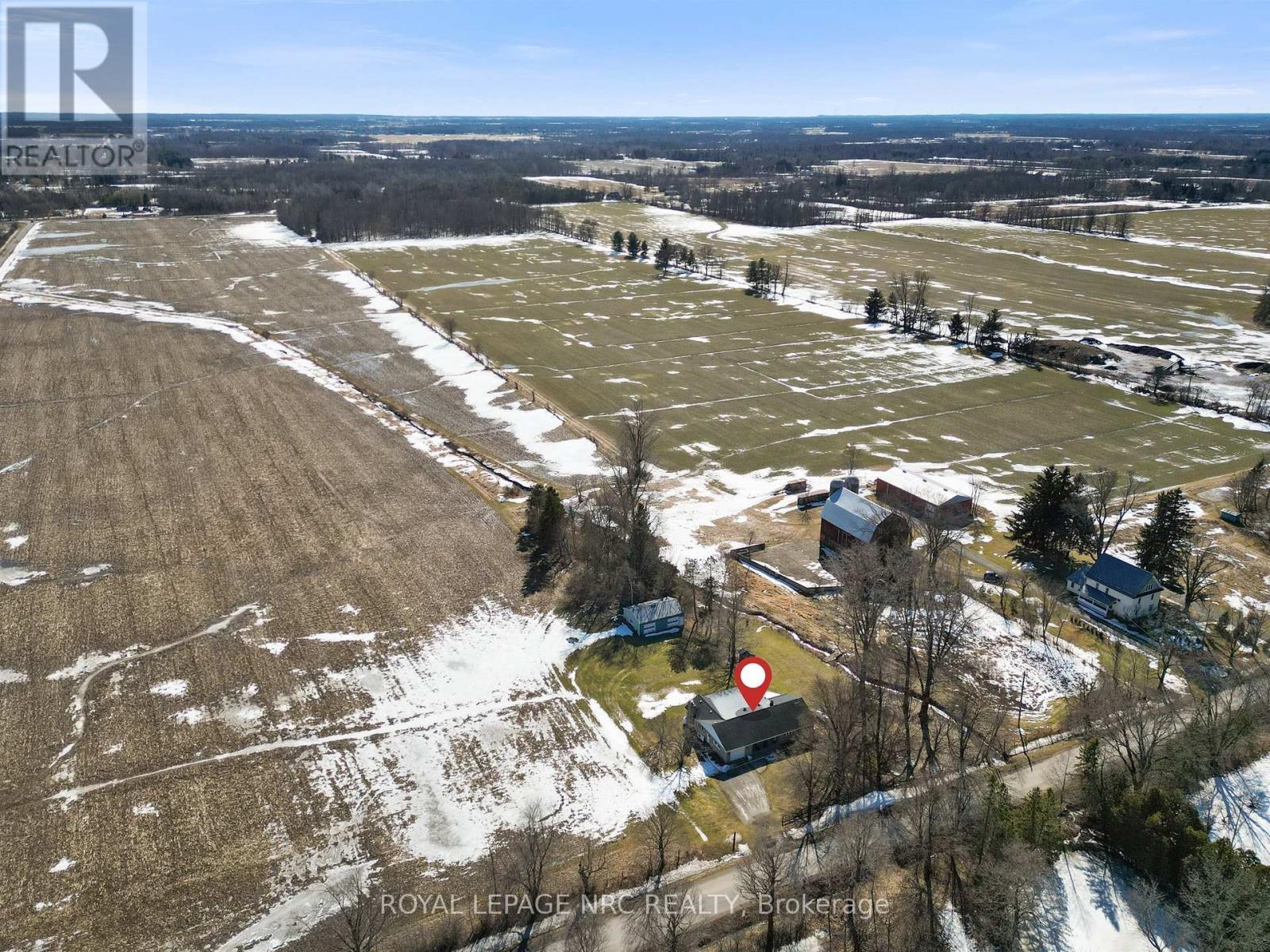 












322 FOSS ROAD

,
Pelham (Fenwick),




Ontario
L0S1C0

