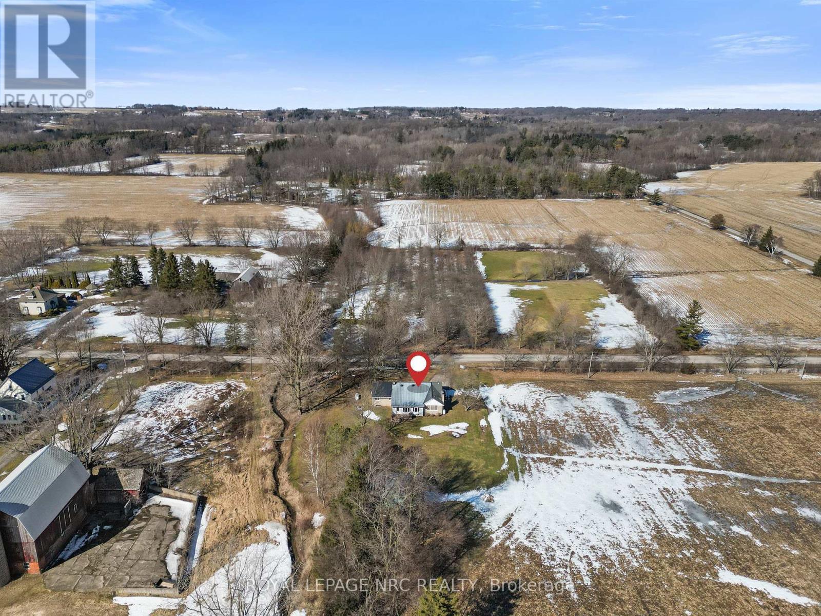 












322 FOSS ROAD

,
Pelham (Fenwick),




Ontario
L0S1C0

