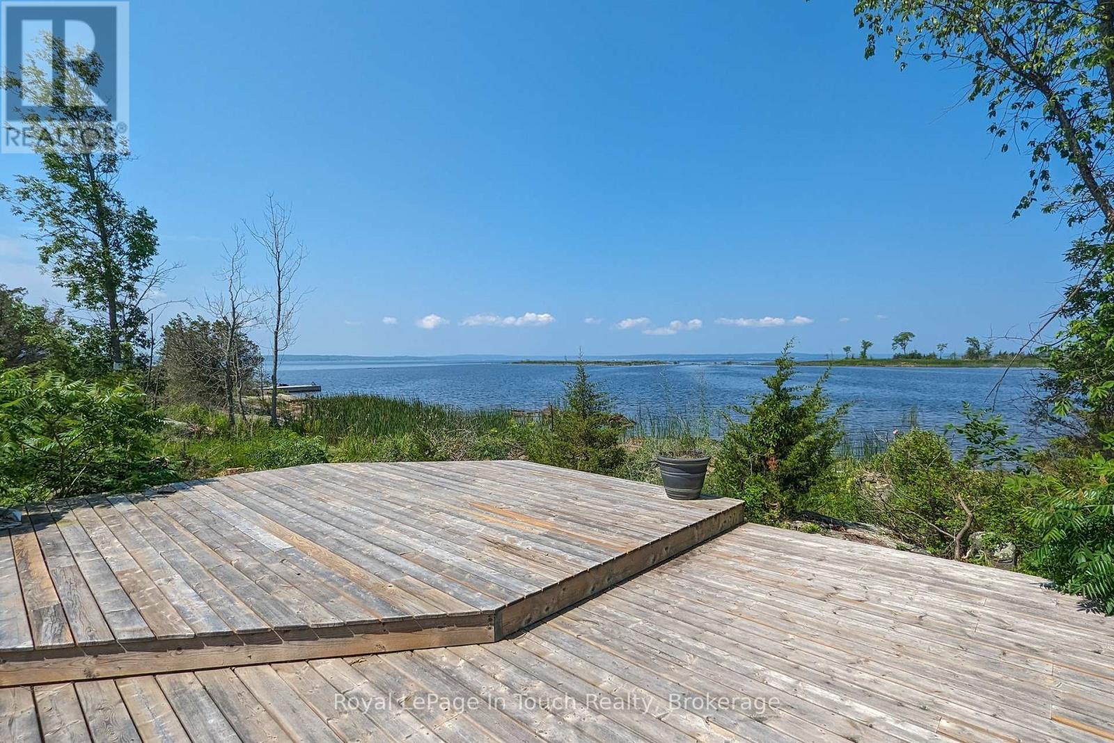












2 ISLAND 130

,
Georgian Bay (Baxter),




Ontario
L0K1S0

