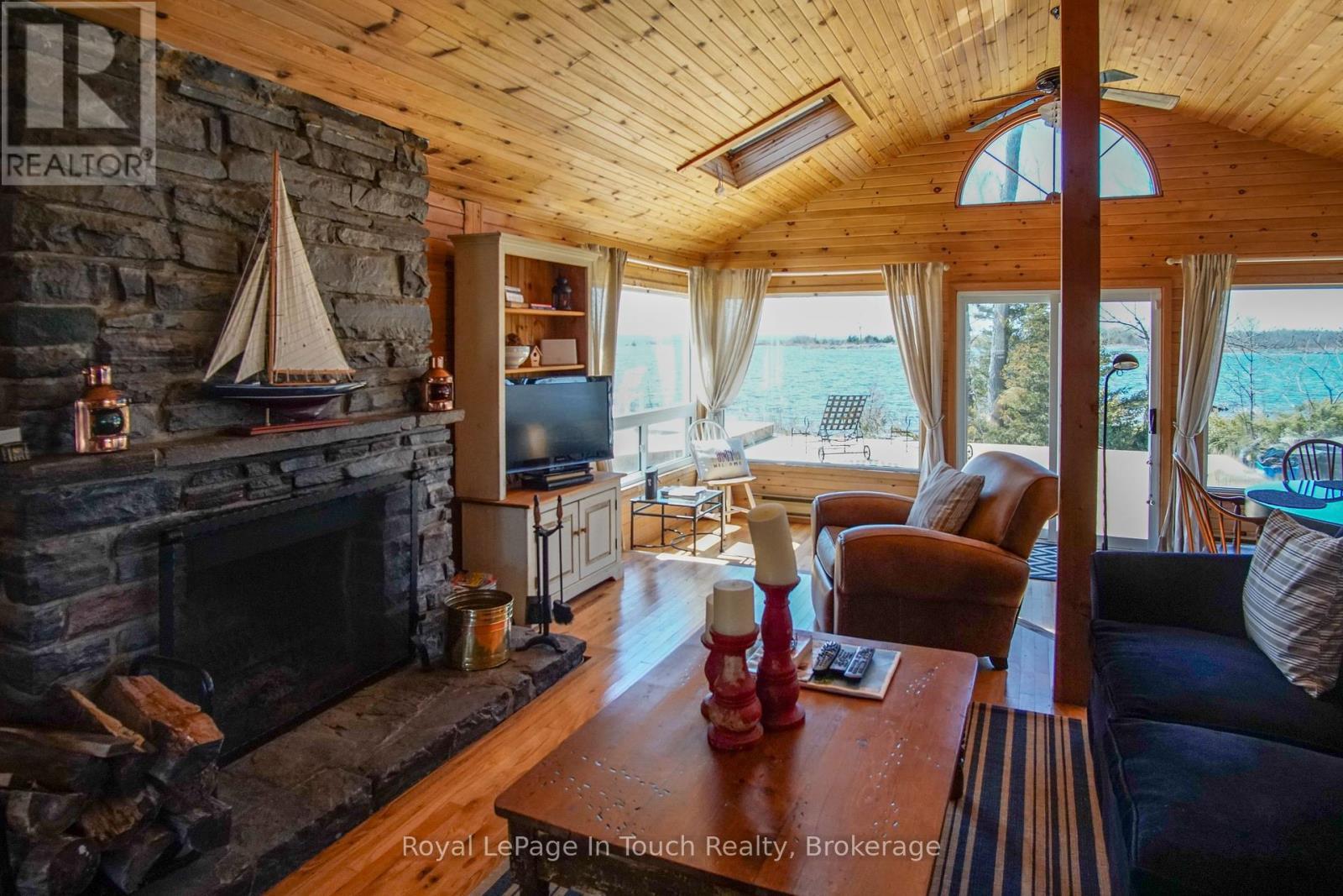 












2 ISLAND 130

,
Georgian Bay (Baxter),




Ontario
L0K1S0

