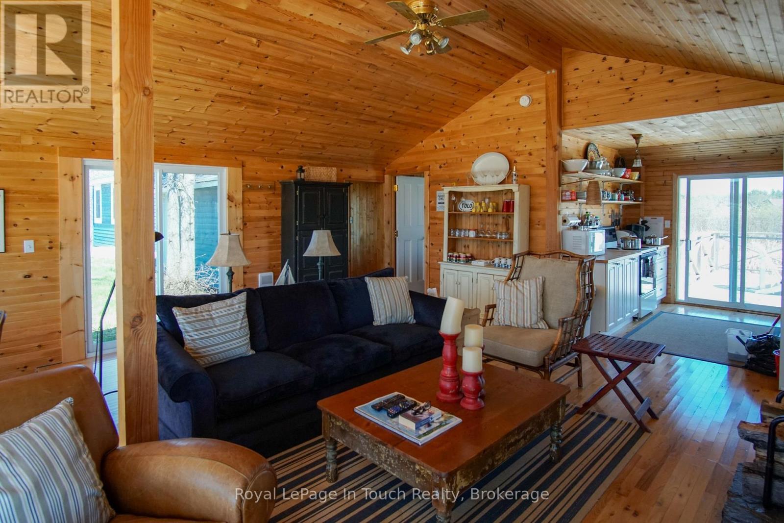 












2 ISLAND 130

,
Georgian Bay (Baxter),




Ontario
L0K1S0

