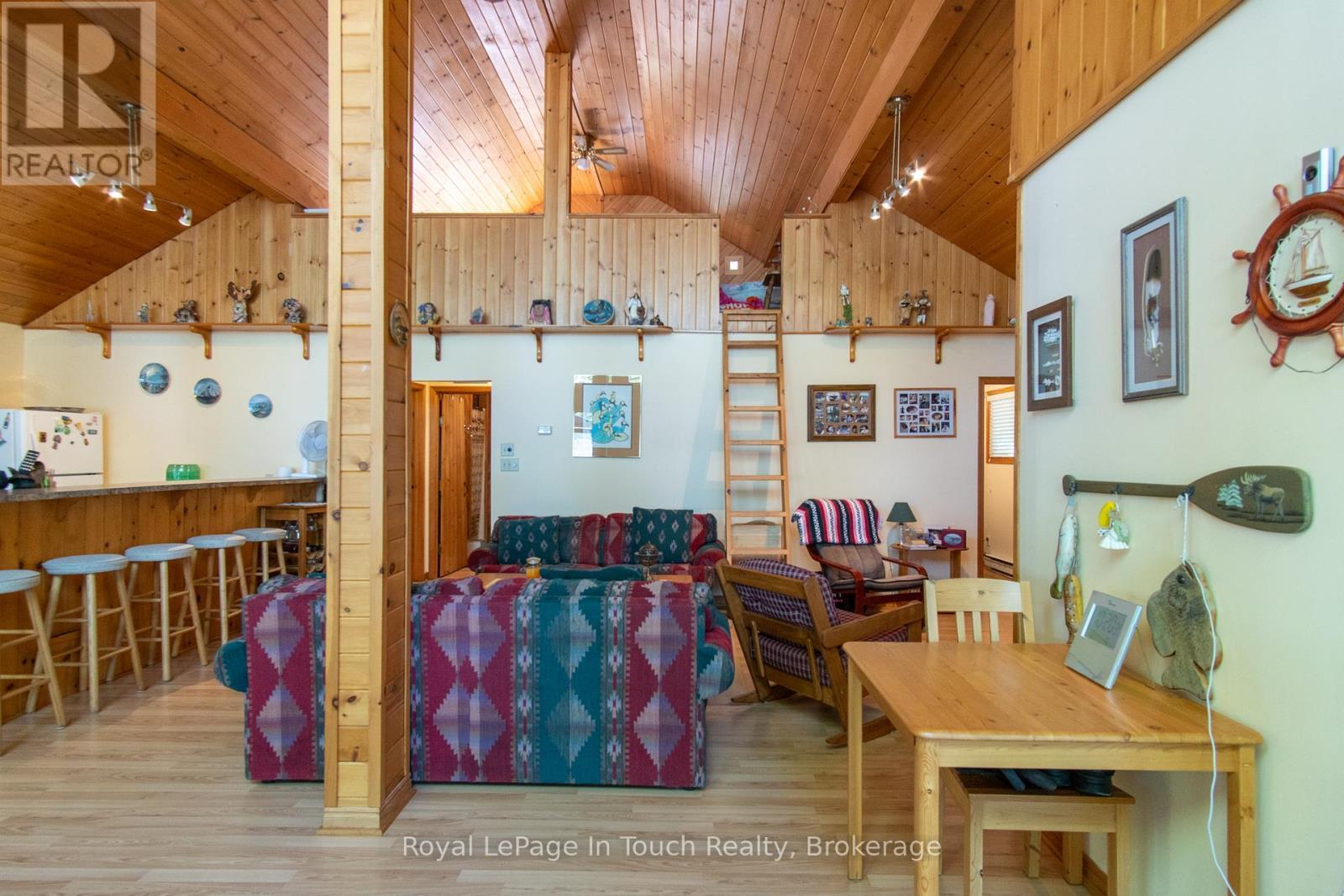












1264 ISLAND 540

,
Georgian Bay (Baxter),




Ontario
P0E1E0

