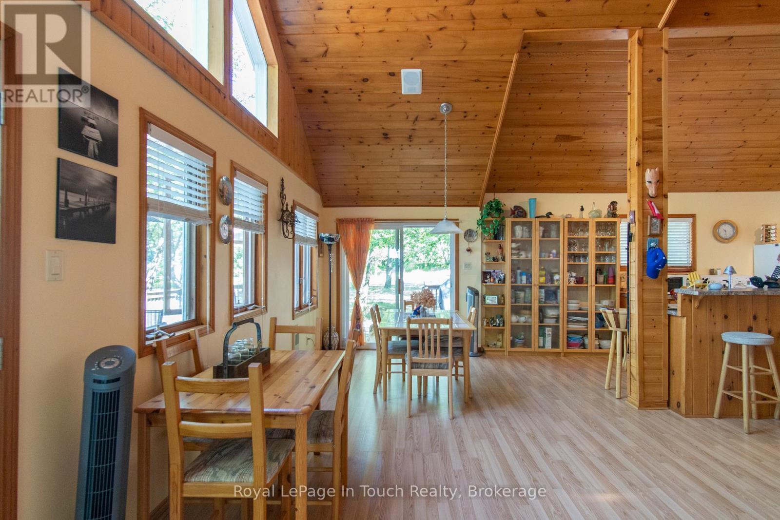 












1264 ISLAND 540

,
Georgian Bay (Baxter),




Ontario
P0E1E0

