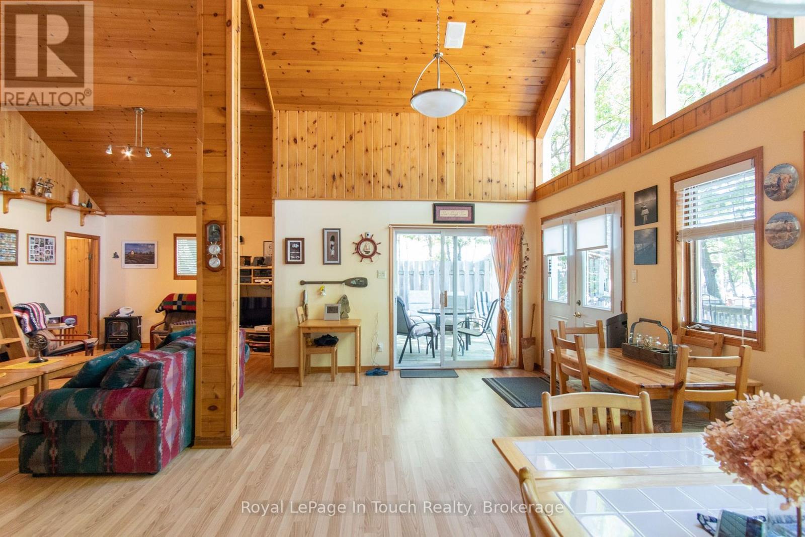 












1264 ISLAND 540

,
Georgian Bay (Baxter),




Ontario
P0E1E0

