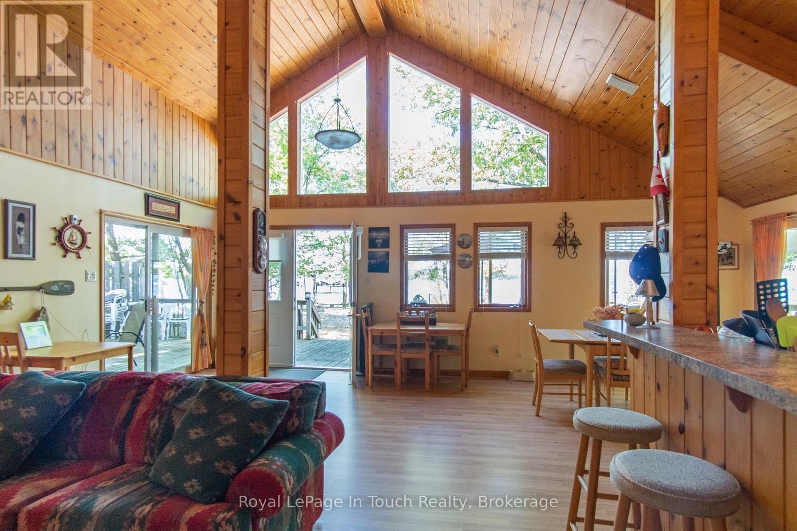 












1264 ISLAND 540

,
Georgian Bay (Baxter),




Ontario
P0E1E0

