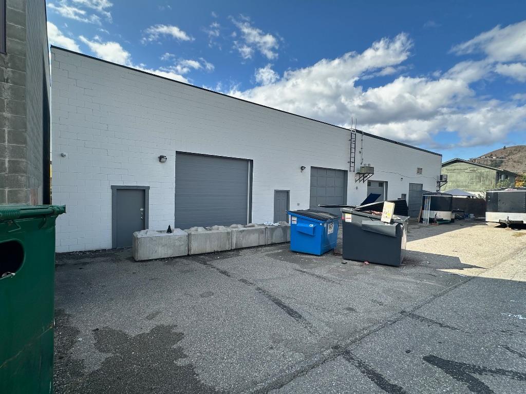 









2805


44

Avenue, A,
Vernon,




BC
V1T 7P4

