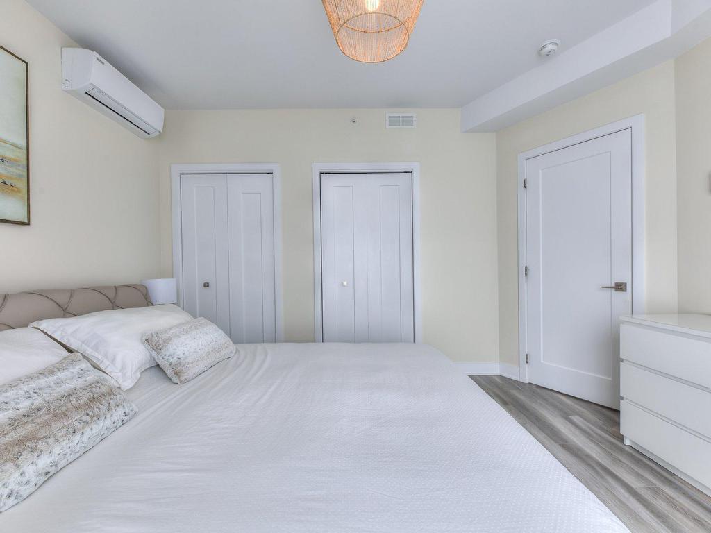 









3695


Av. Jean-Béraud

, 209,
Laval (Chomedey),




QC
H7T0K7

