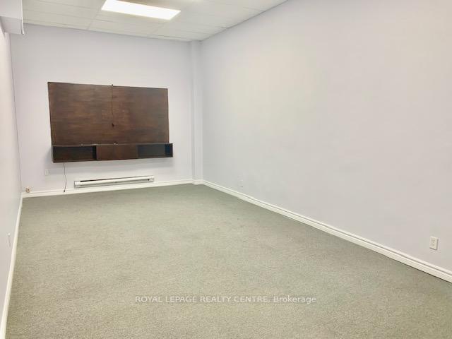 









889


Pantera

Drive, 3 & 4,
Mississauga,




ON
L4W 2R9

