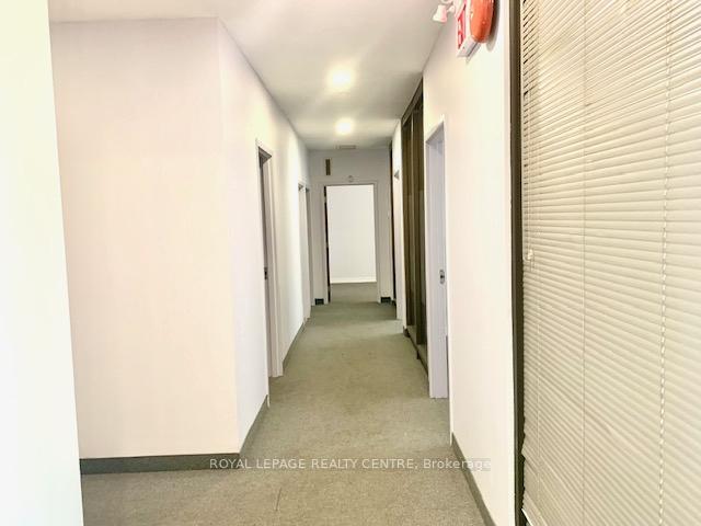 









889


Pantera

Drive, 3 & 4,
Mississauga,




ON
L4W 2R9


