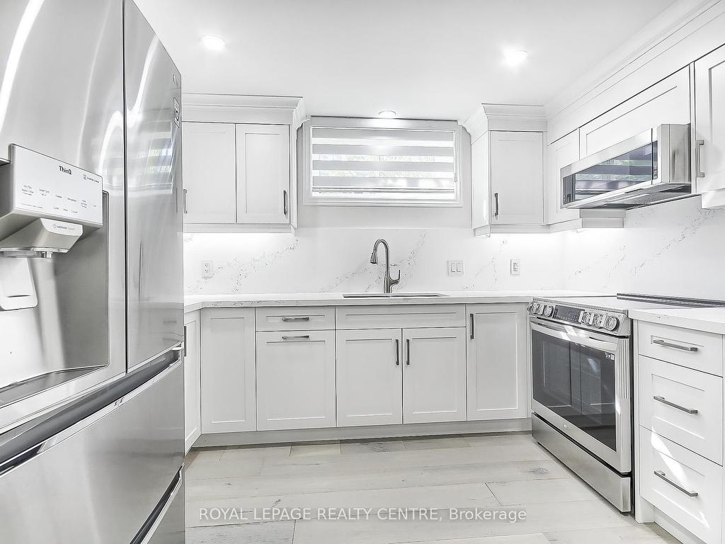 









1087


Orchard

Road, Lower,
Mississauga,




ON
L5E 2N7

