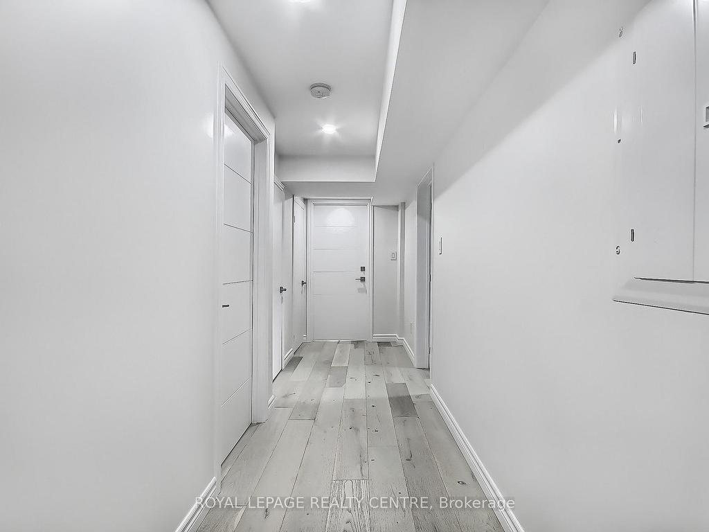 









1087


Orchard

Road, Lower,
Mississauga,




ON
L5E 2N7

