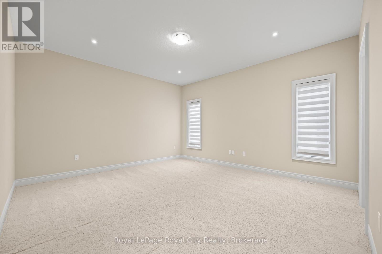 












84 MCCANN STREET

,
Guelph (Kortright East),




Ontario
N1G0B9

