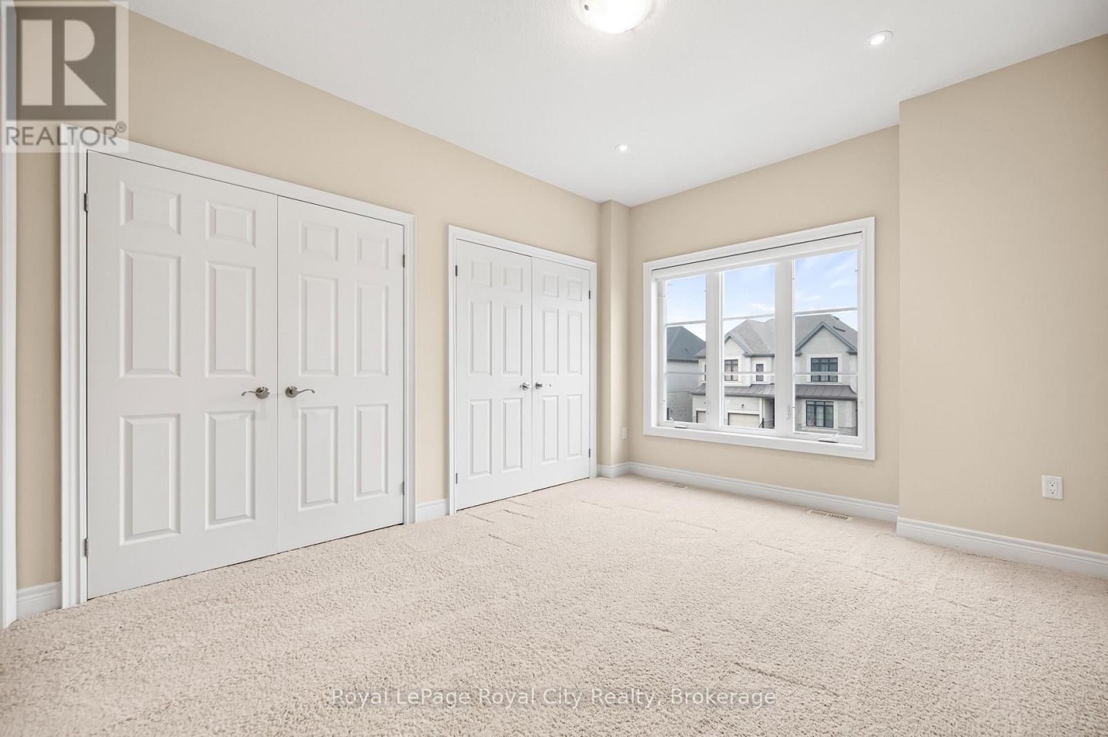 












84 MCCANN STREET

,
Guelph (Kortright East),




Ontario
N1G0B9

