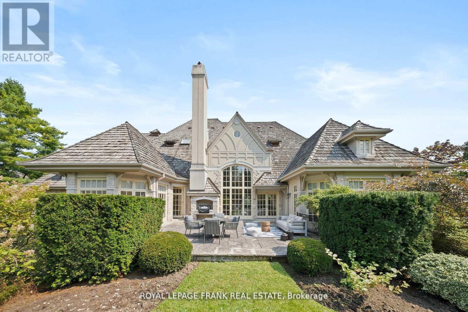 












42 BUGGEY LANE

,
Ajax (Northeast Ajax),




Ontario
L1Z1X5

