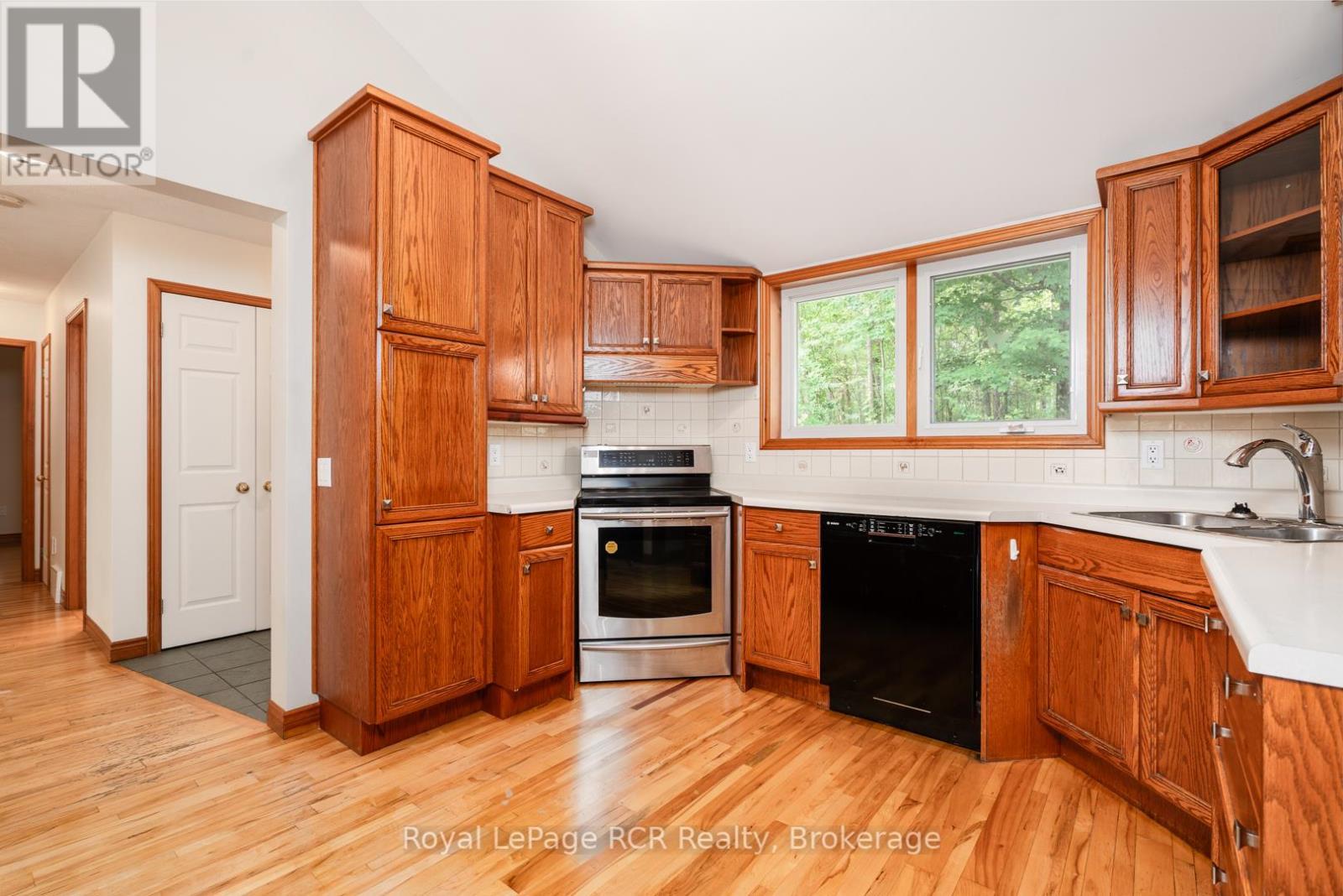 












343028 CONCESSION 2 NDR

,
West Grey,




Ontario
N0G1R0

