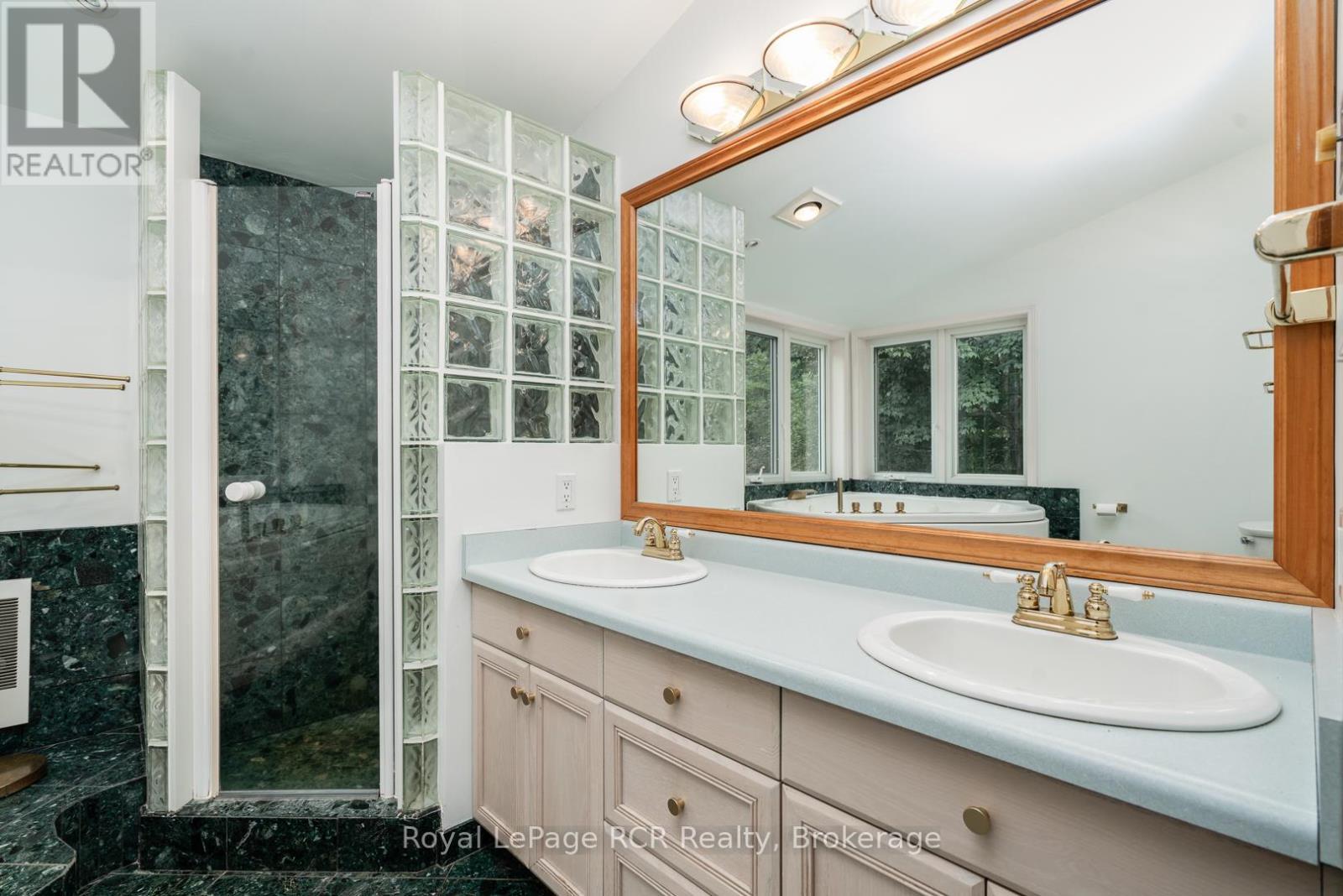 












343028 CONCESSION 2 NDR

,
West Grey,




Ontario
N0G1R0

