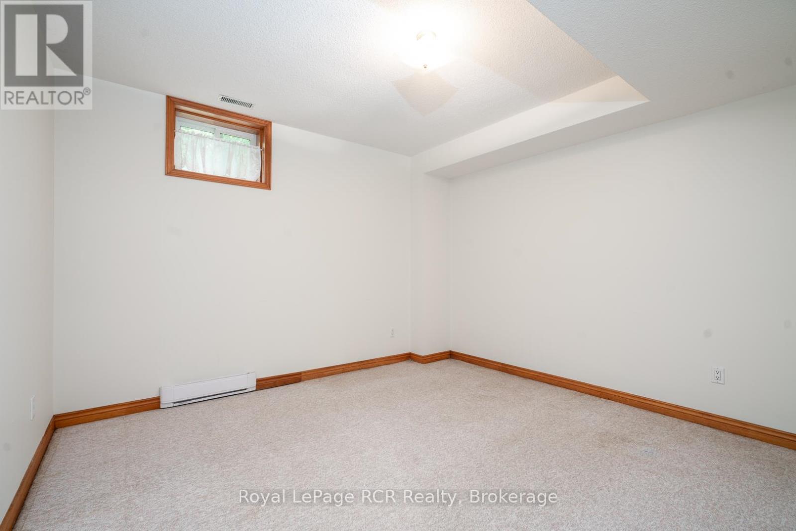 












343028 CONCESSION 2 NDR

,
West Grey,




Ontario
N0G1R0

