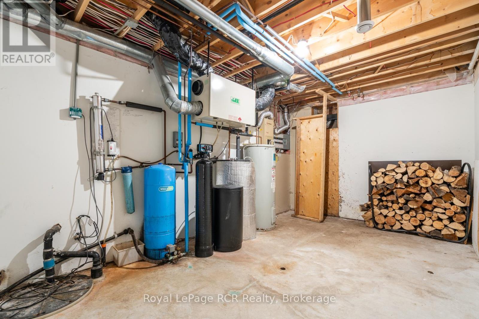 












343028 CONCESSION 2 NDR

,
West Grey,




Ontario
N0G1R0

