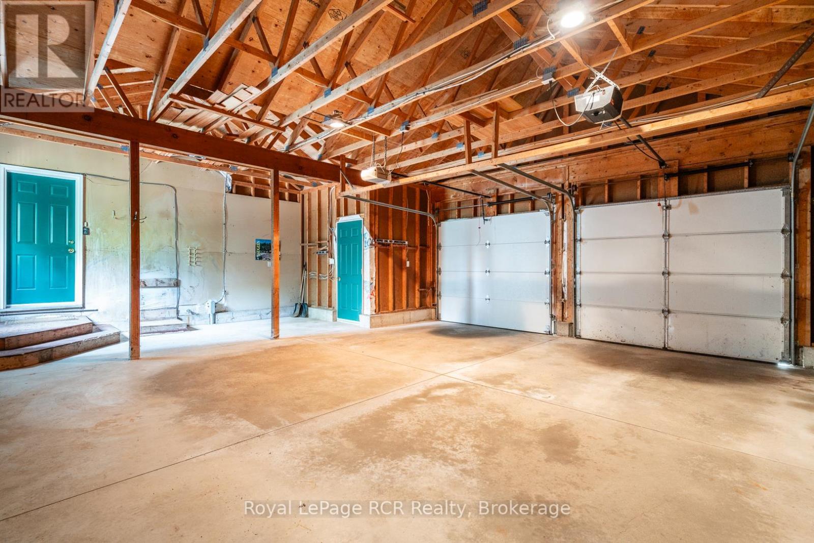 












343028 CONCESSION 2 NDR

,
West Grey,




Ontario
N0G1R0


