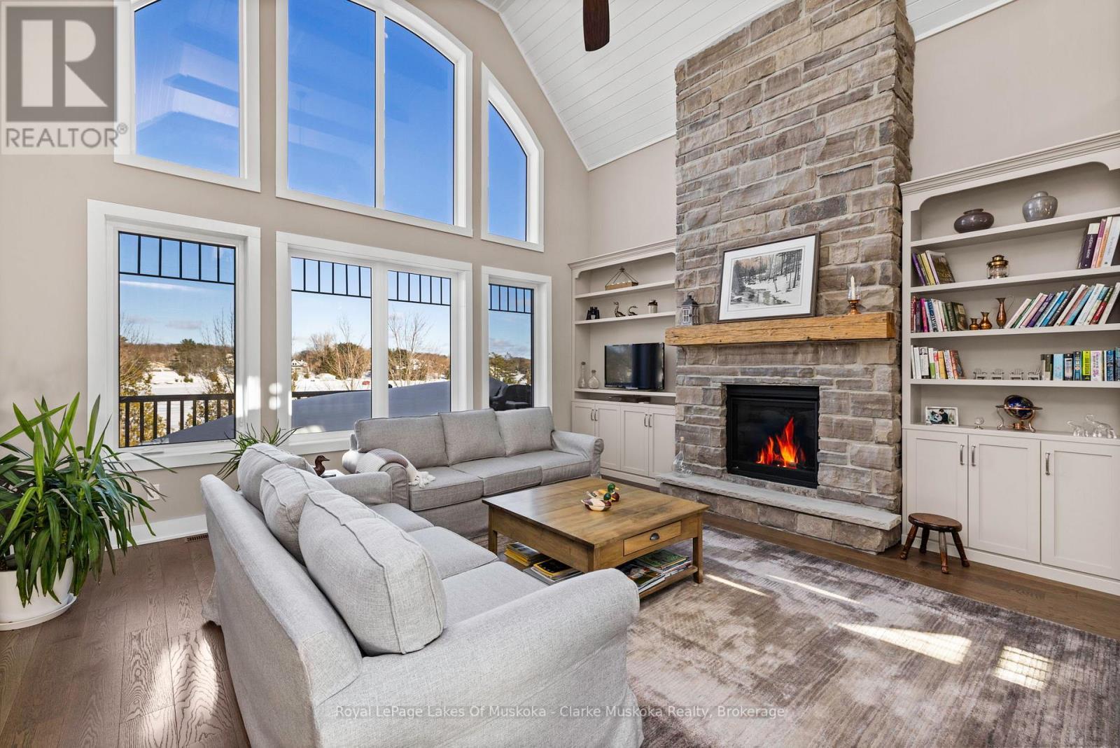 












202 WHITES FALLS ROAD

,
Georgian Bay (Baxter),




Ontario
L0K1S0

