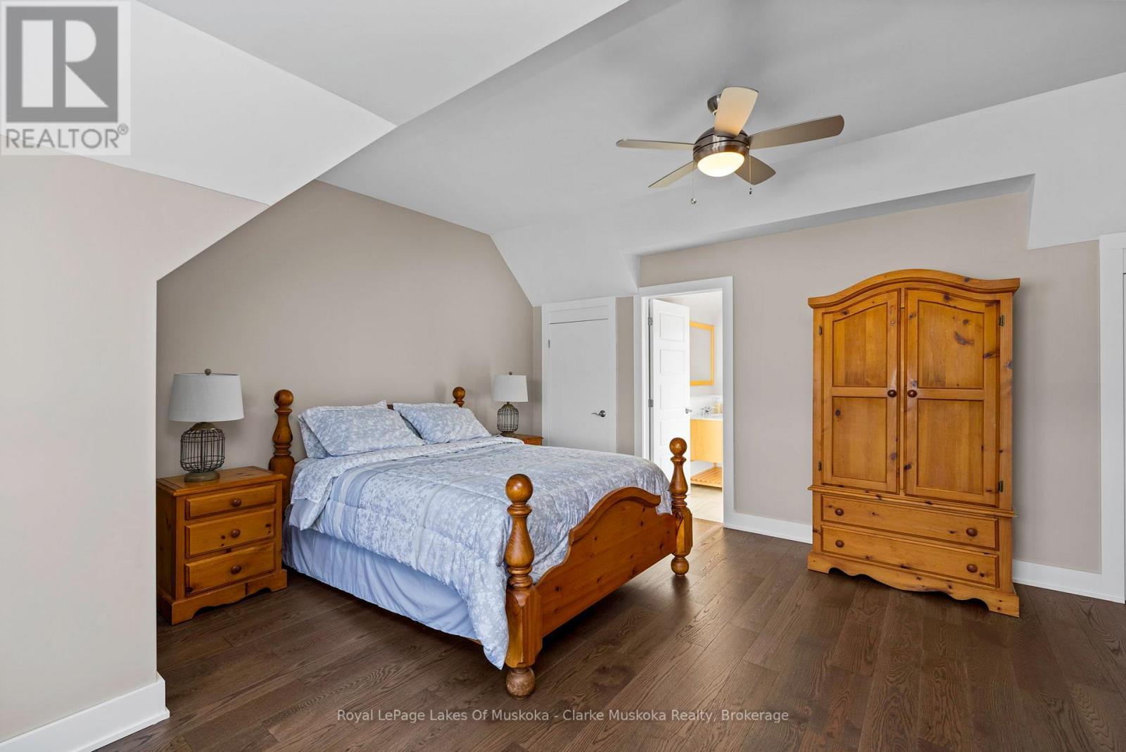 












202 WHITES FALLS ROAD

,
Georgian Bay (Baxter),




Ontario
L0K1S0

