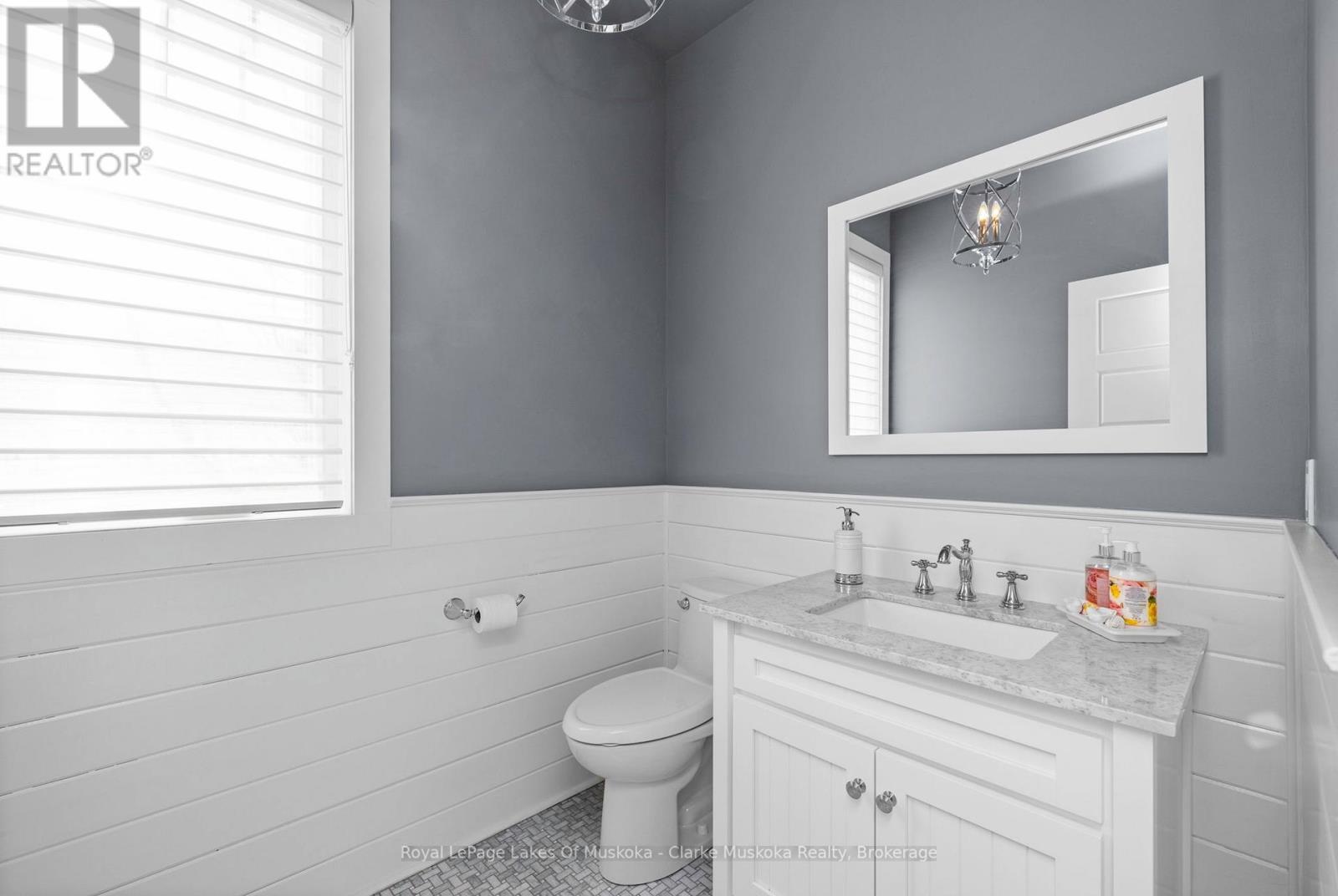 












202 WHITES FALLS ROAD

,
Georgian Bay (Baxter),




Ontario
L0K1S0

