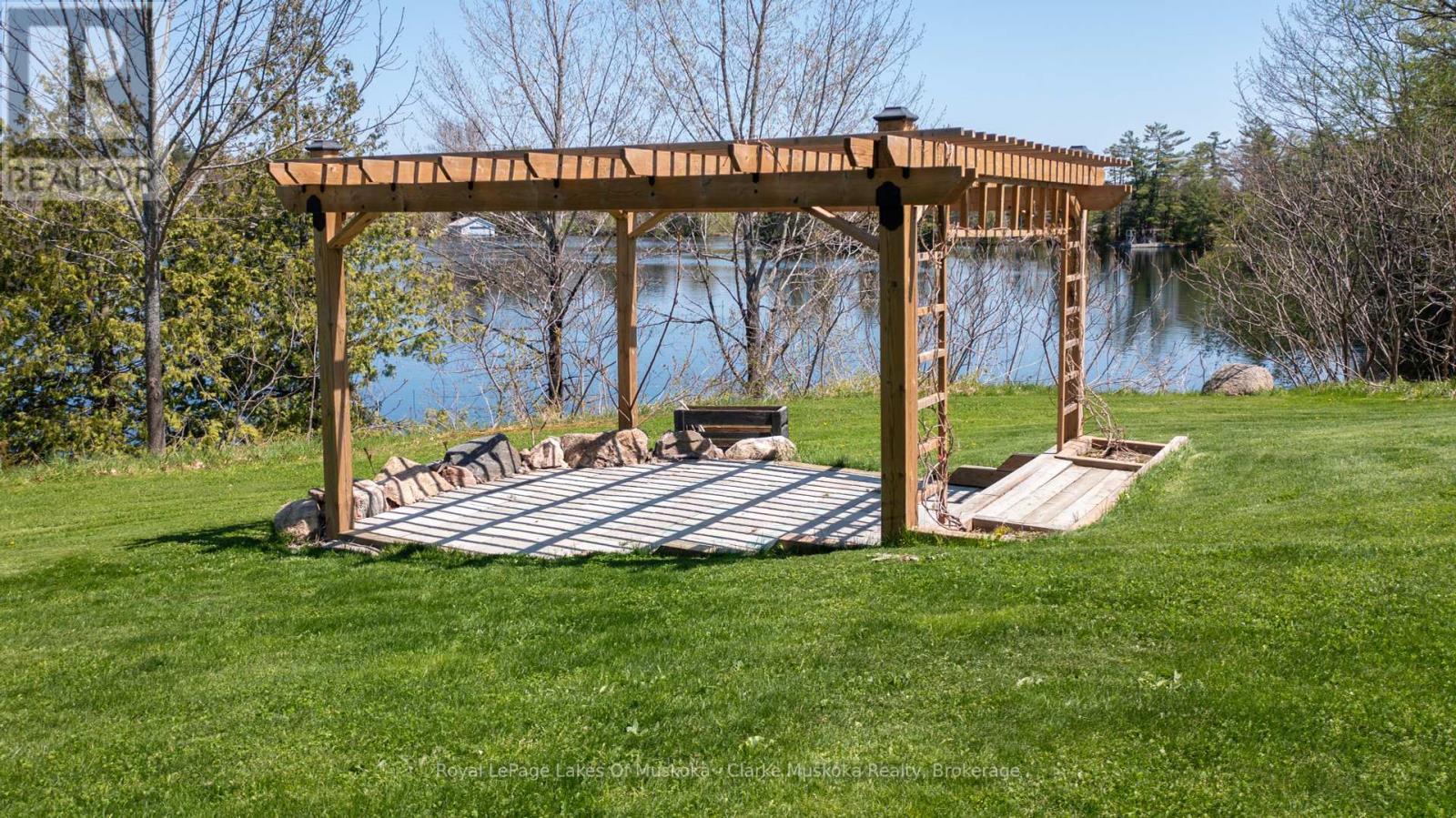 












202 WHITES FALLS ROAD

,
Georgian Bay (Baxter),




Ontario
L0K1S0

