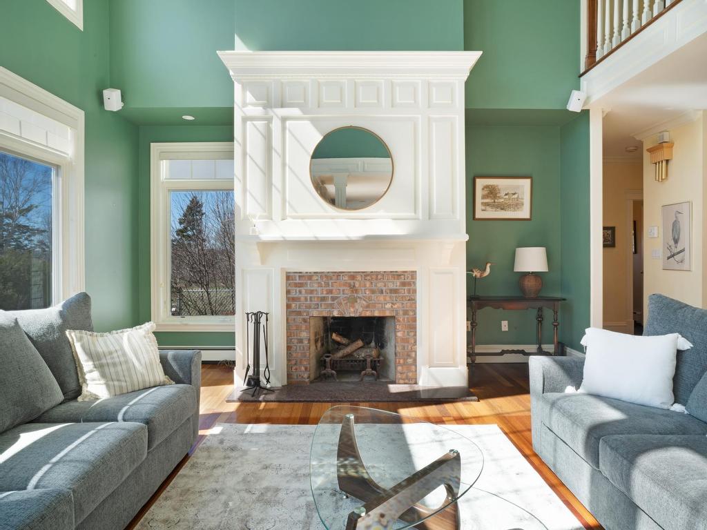 












48 Maplewood Crescent

,
Charlottetown,




PE
C1A 2X5

