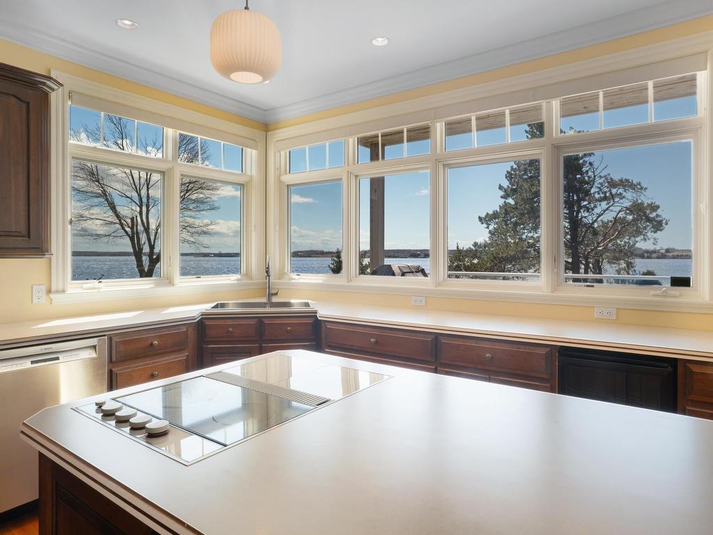 












48 Maplewood Crescent

,
Charlottetown,




PE
C1A 2X5

