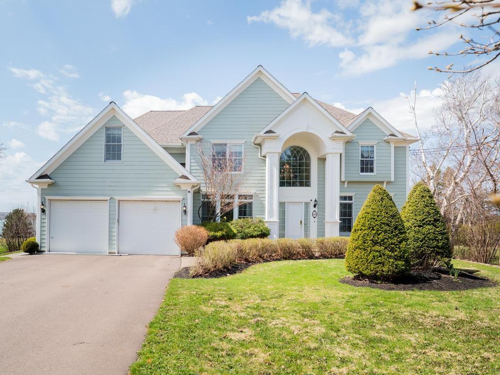 












48 Maplewood Crescent

,
Charlottetown,




PE
C1A 2X5


