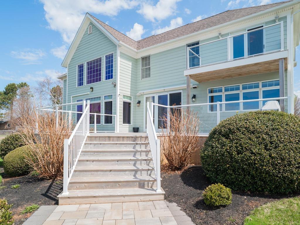 












48 Maplewood Crescent

,
Charlottetown,




PE
C1A 2X5

