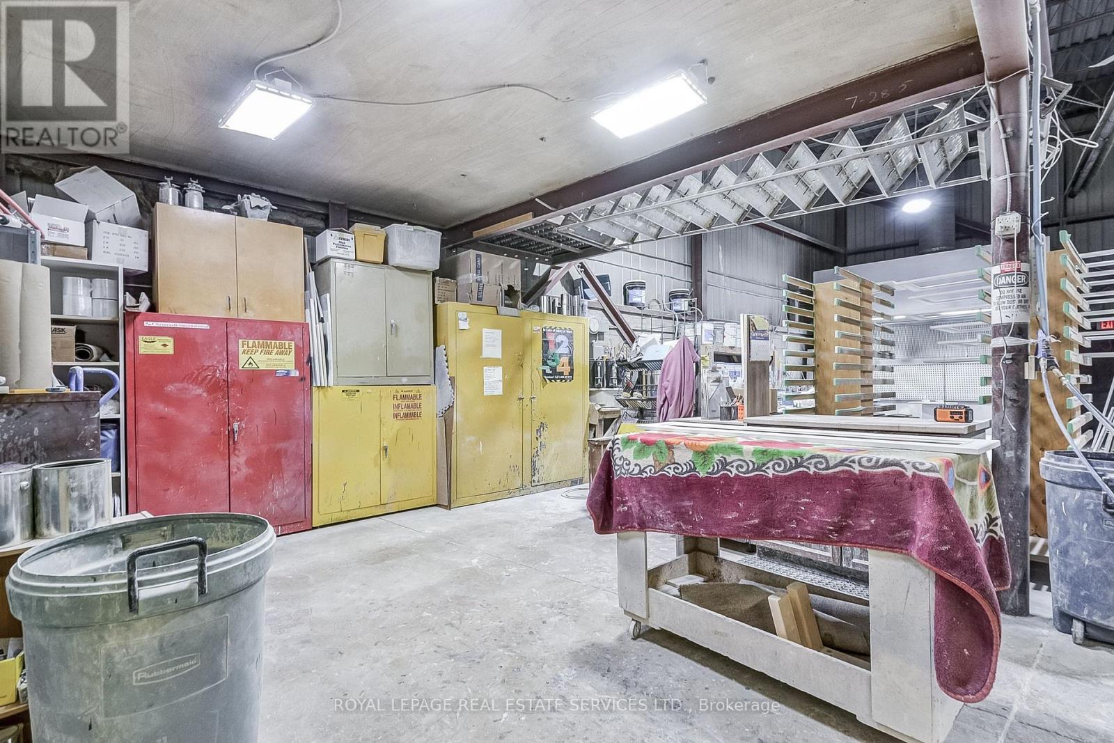 












1 - 2050 SPEERS ROAD

,
Oakville,




Ontario
L6L2X8

