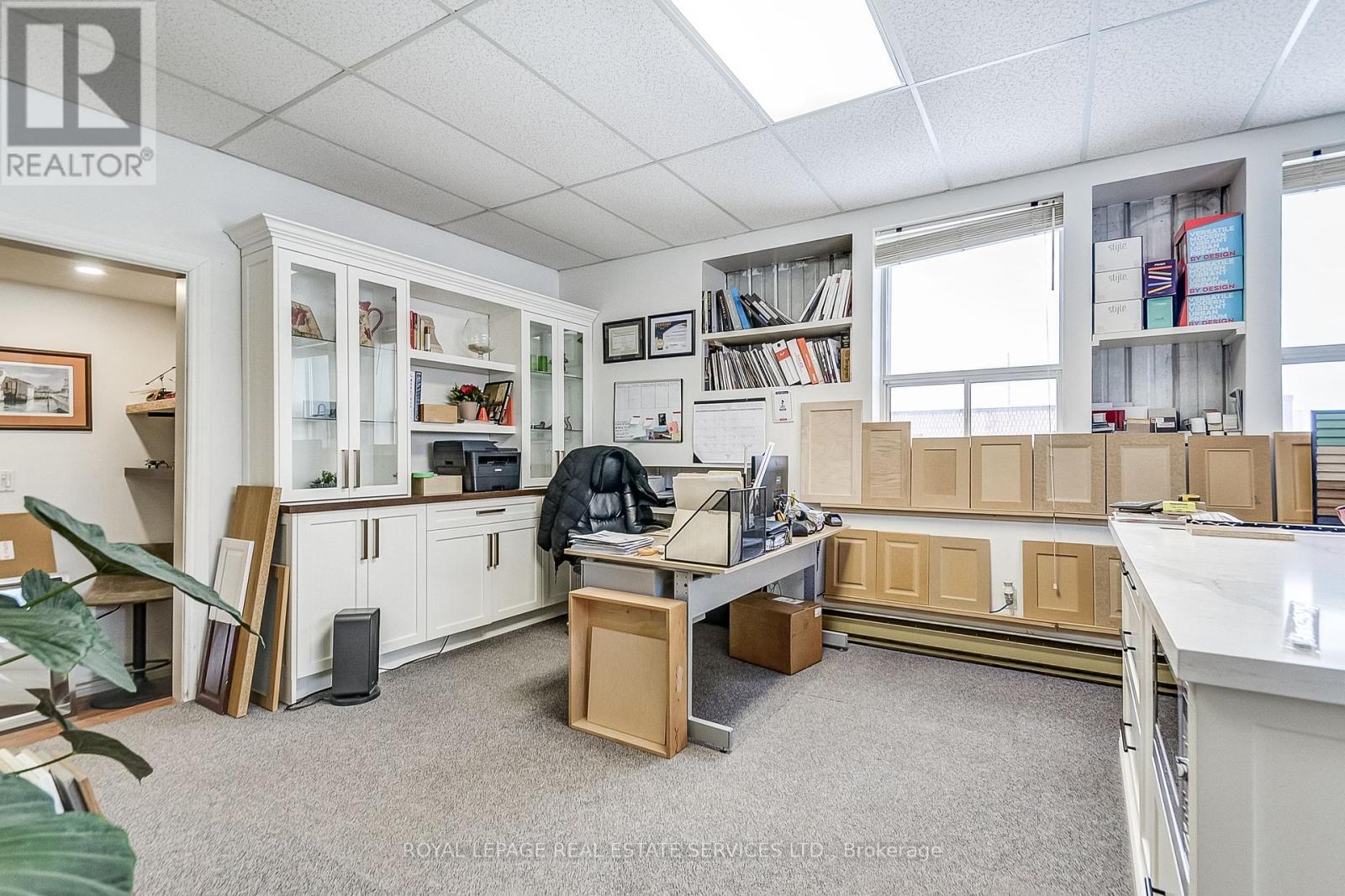 












1 - 2050 SPEERS ROAD

,
Oakville,




Ontario
L6L2X8


