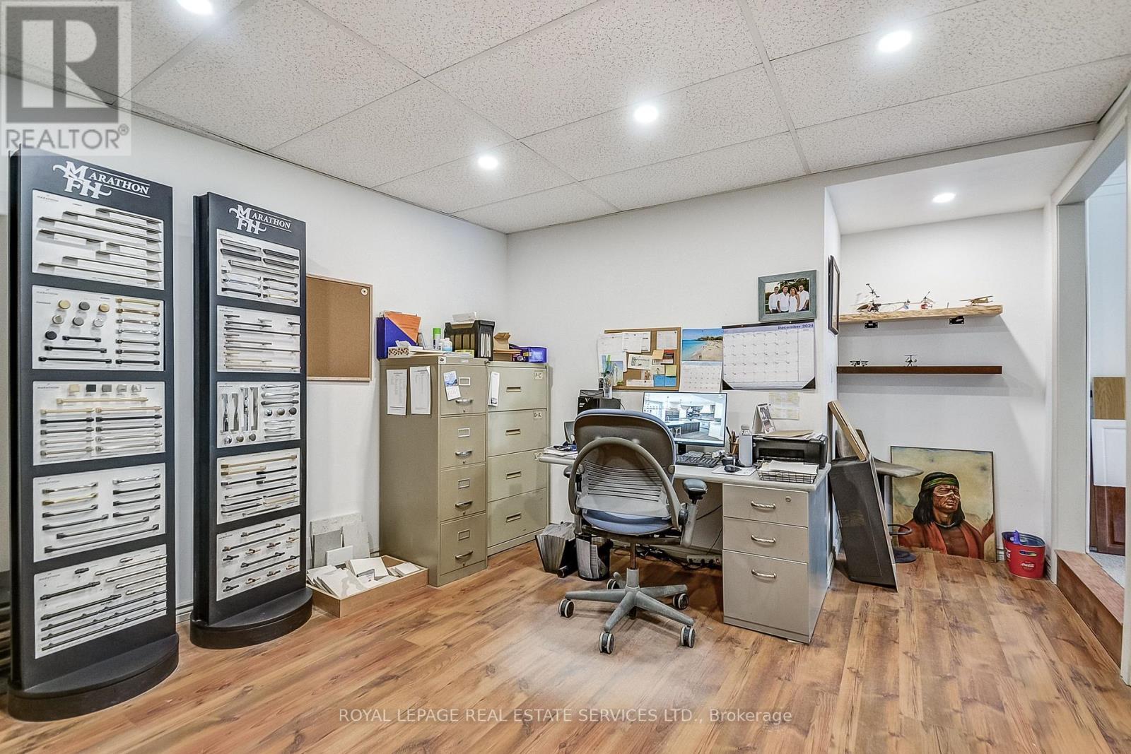 












1 - 2050 SPEERS ROAD

,
Oakville,




Ontario
L6L2X8

