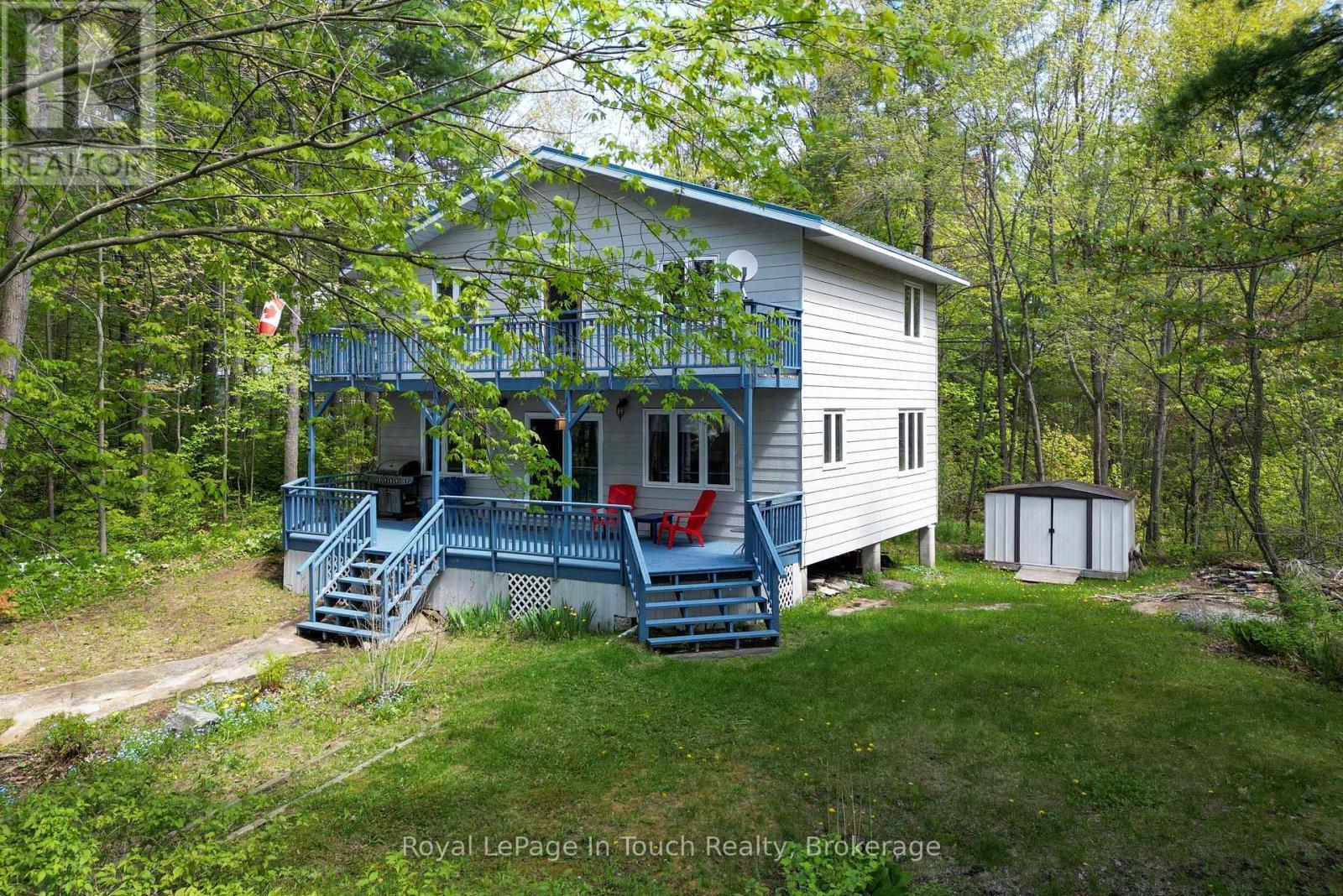












10080 GEORGIAN BAY SHORE

,
Georgian Bay (Baxter),




Ontario
P0E1E0

