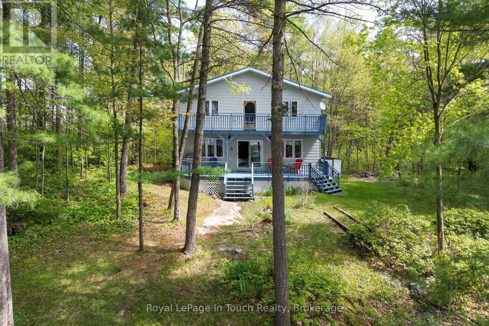 












10080 GEORGIAN BAY SHORE

,
Georgian Bay (Baxter),




Ontario
P0E1E0


