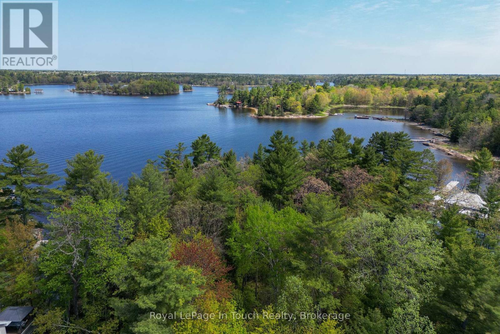 












10080 GEORGIAN BAY SHORE

,
Georgian Bay (Baxter),




Ontario
P0E1E0

