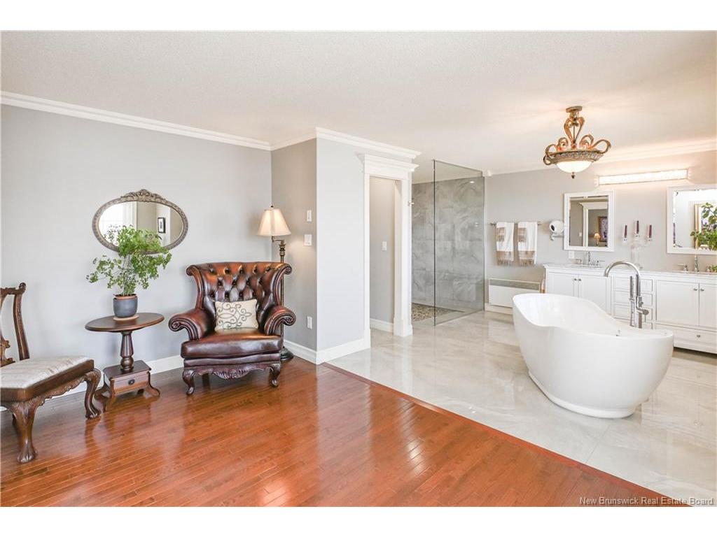 









699


Saint-Pierre O

BLVD,
Caraquet,




NB
E1W 1A1


