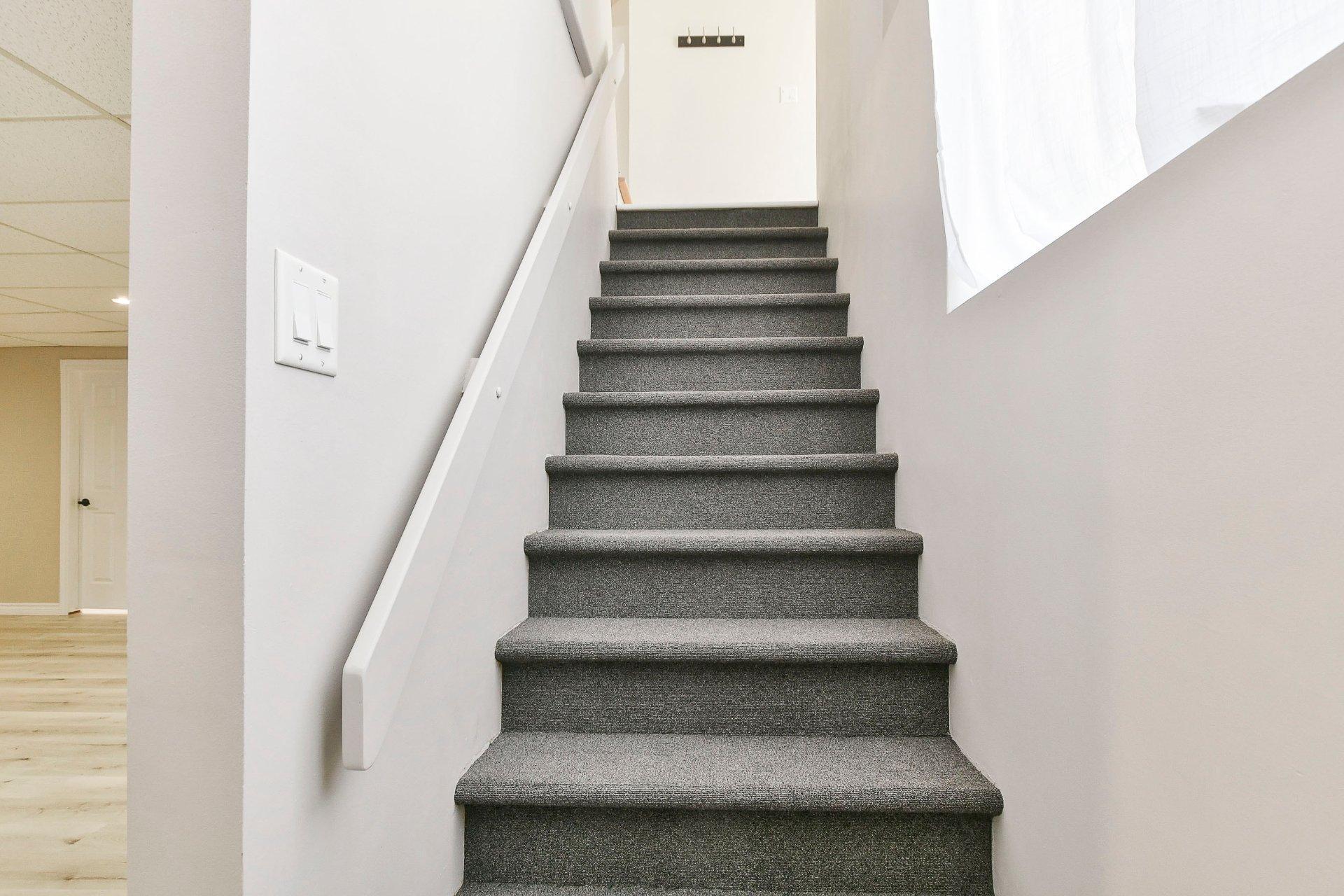 









14055


Rue Campeau

,
Mirabel,




QC
J7N1R1


