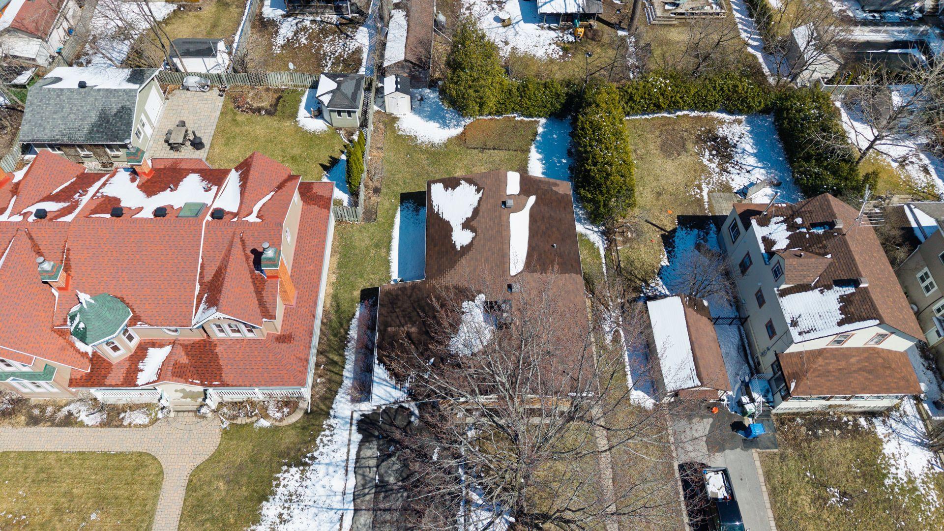 









87


Av. Queen

,
Pointe-Claire,




QC
H9R4G3

