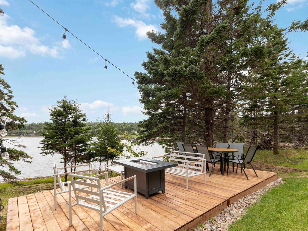 












3434 Prospect Road

,
Whites Lake,




NS
B3T 1Z3

