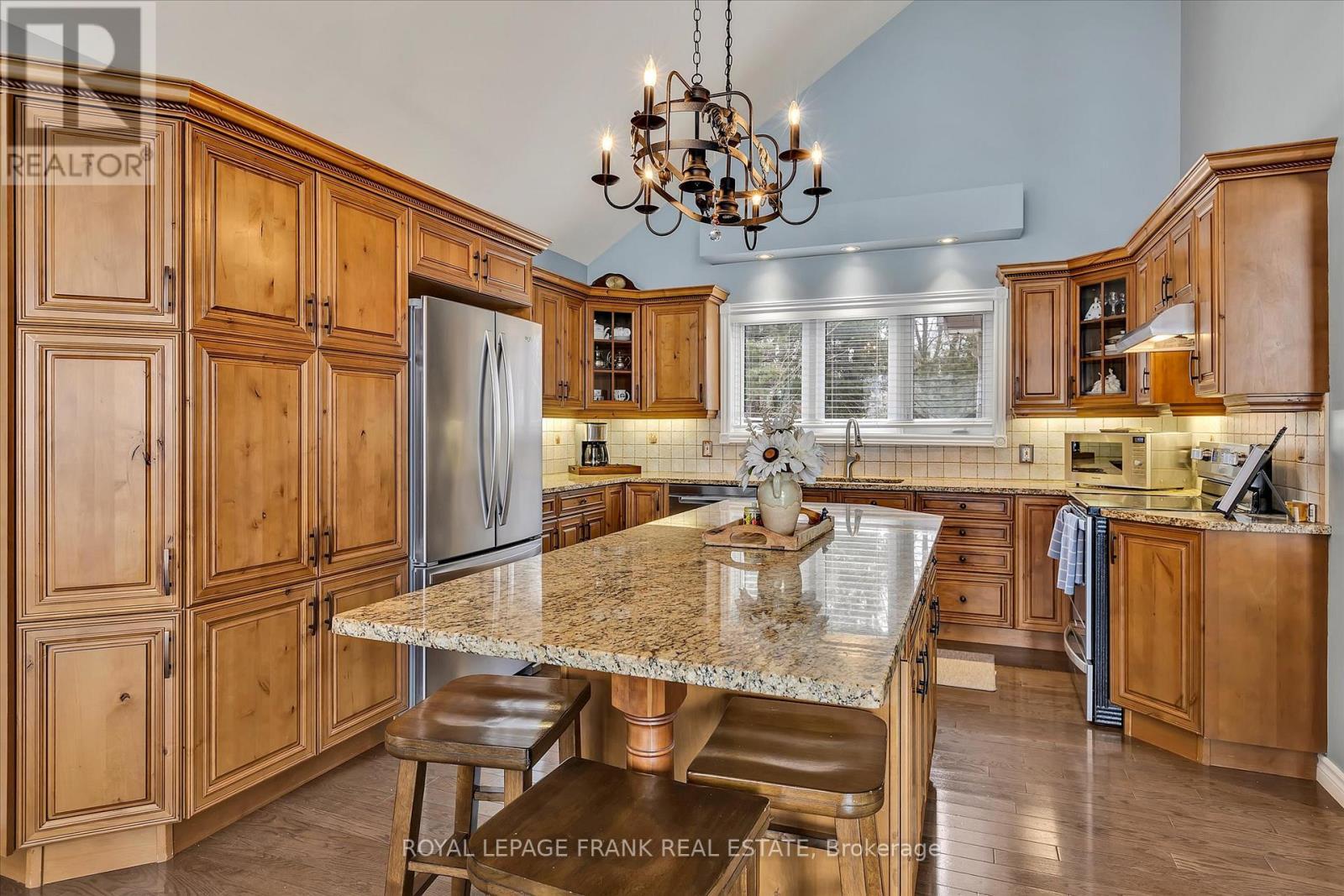 












29 WESTVIEW DRIVE

,
Kawartha Lakes (Emily),




Ontario
K0L2W0

