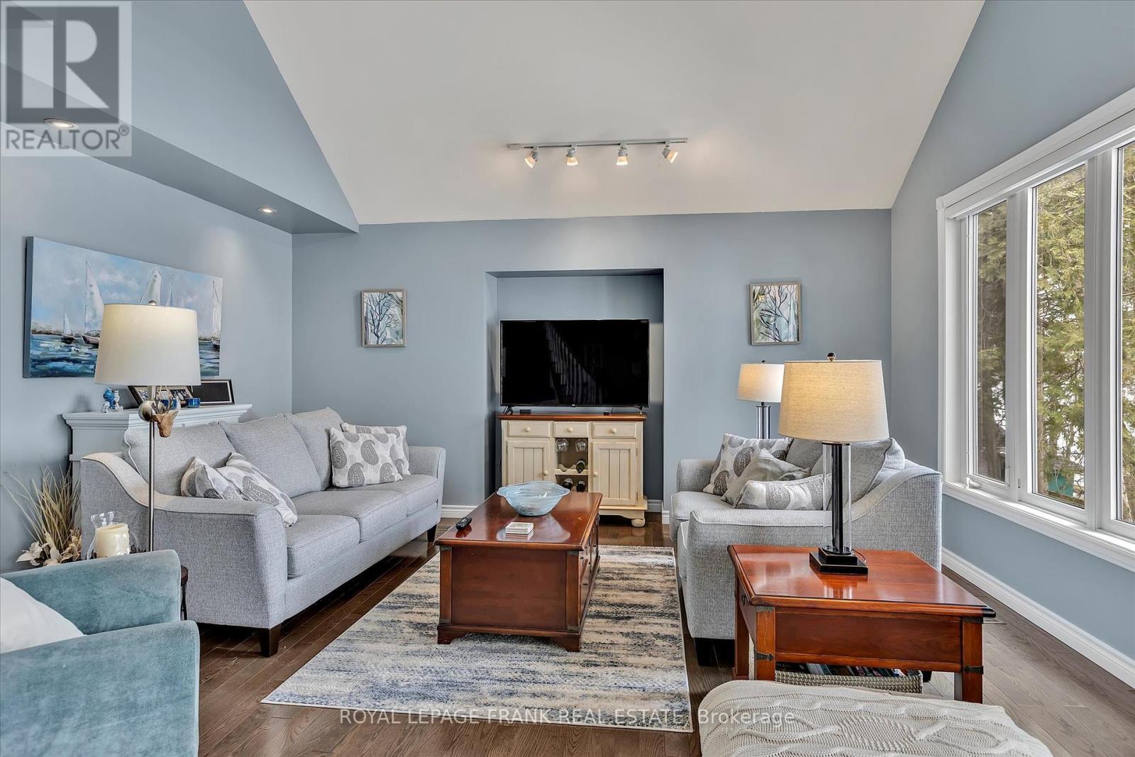 












29 WESTVIEW DRIVE

,
Kawartha Lakes (Emily),




Ontario
K0L2W0

