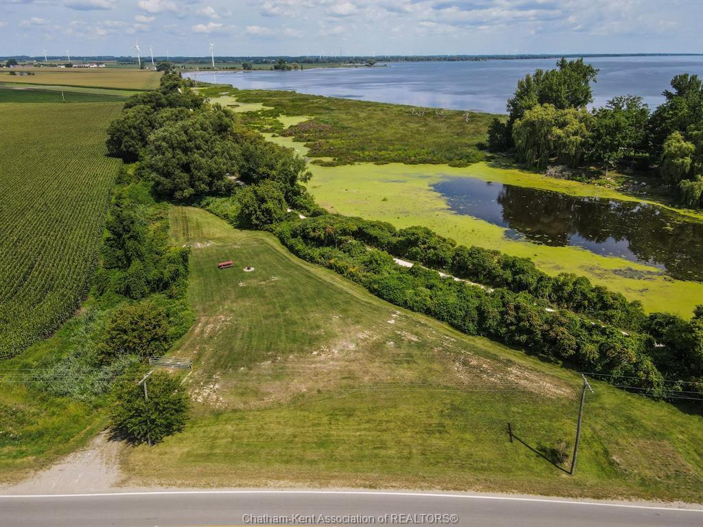 









17701


Erieau

Road,
Erieau,







ON
N0P 1A0

