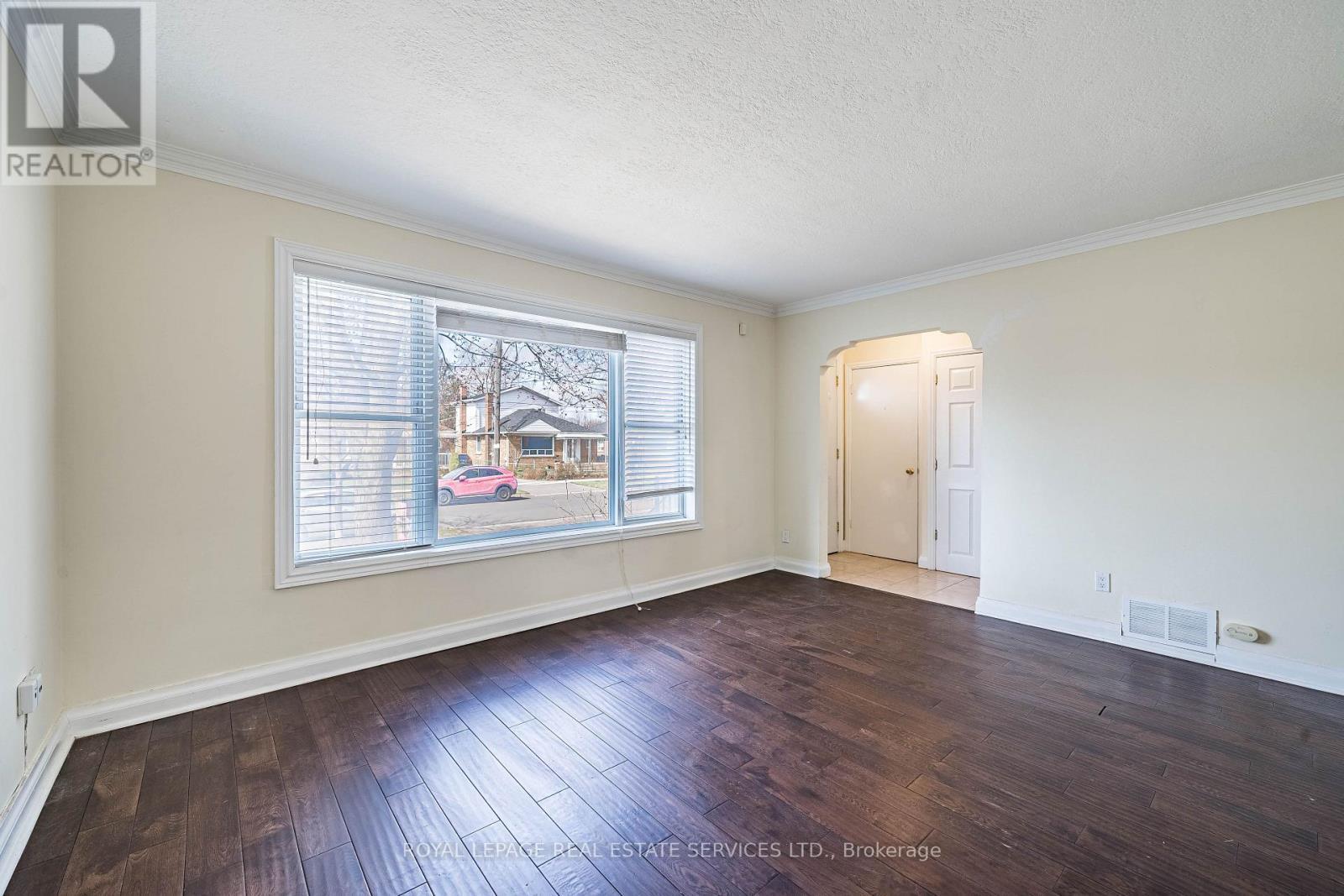 












UPPER - 233 BETA STREET

,
Toronto,




Ontario
M8W4H7

