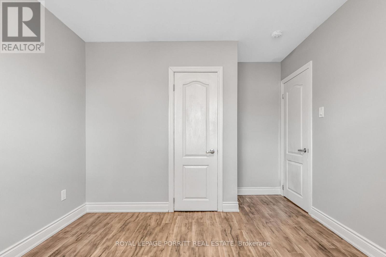 












14 ALBION CRESCENT

,
Brampton,




Ontario
L6T1L4

